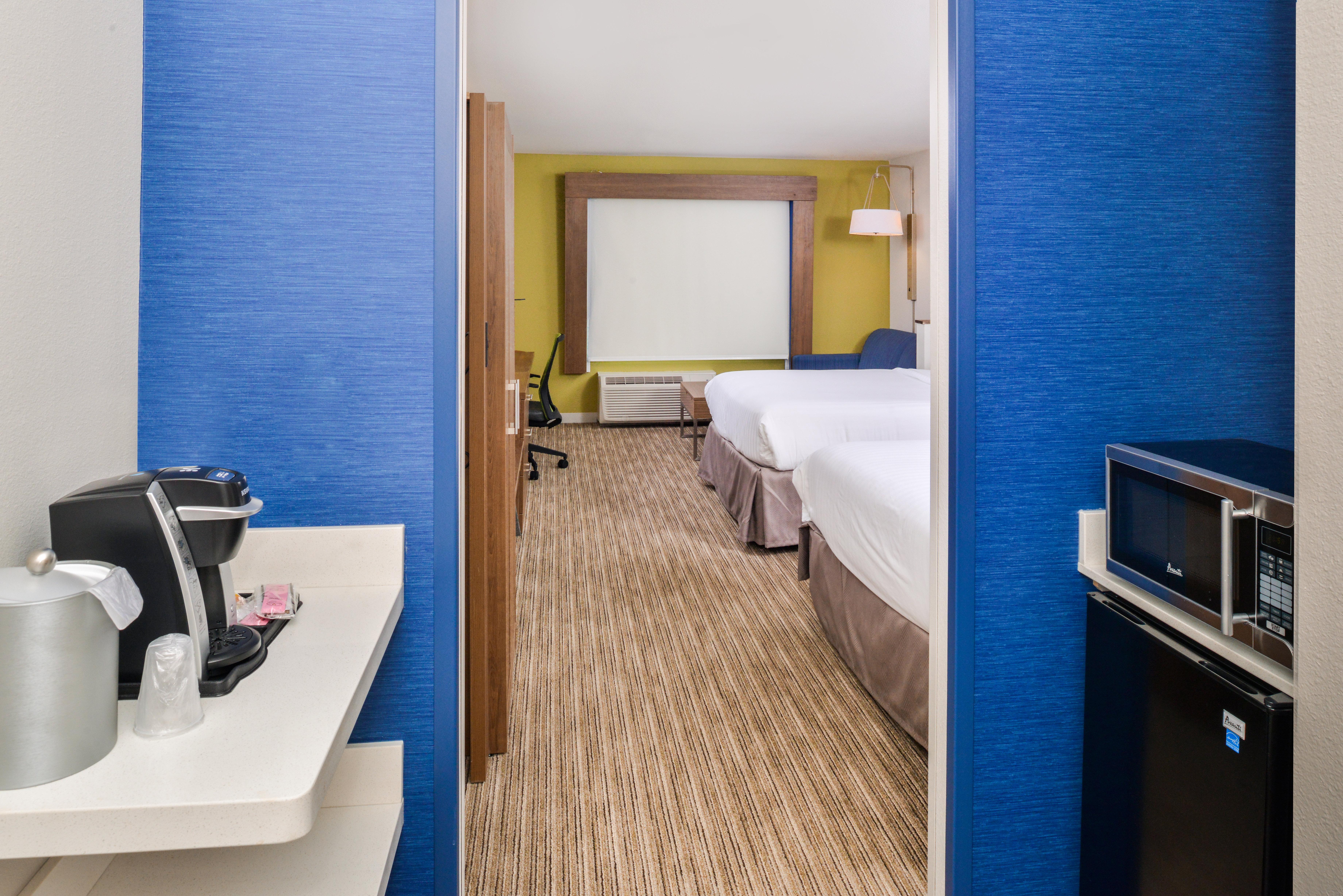 Holiday Inn Express & Suites - Ogallala By Ihg Exterior photo